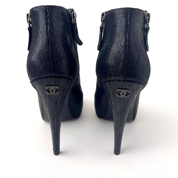 CHANEL | Cap Toe Black Leather Metallic Booties Interlocking CC Logo High Heel - Picture 8 of 13